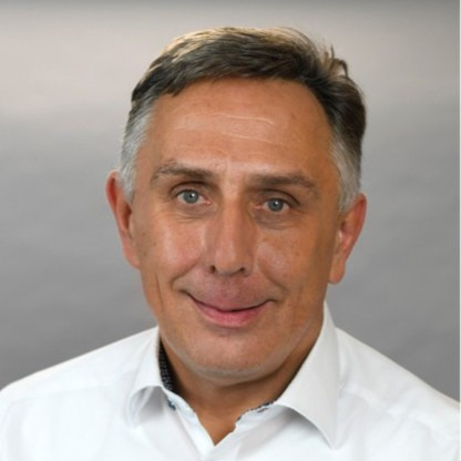 SYNOVIVO se renforce avec l'arrivée de PETER TORA